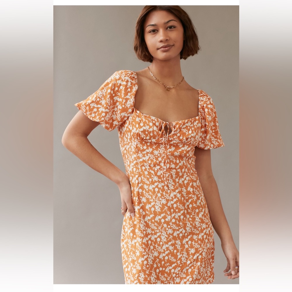 UO Glamorous Floral Puff Sleeve Mini Dress